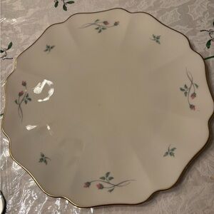 Lenox Rose Manor Cake Server with Gold and Pink Floral Accents -2 piece